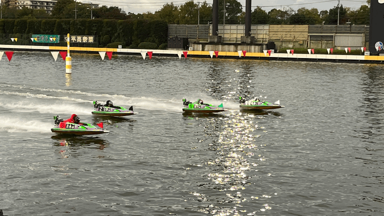「住之江競艇」は夜の気温低下がモーターに影響